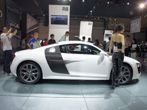 奥迪r8 v10