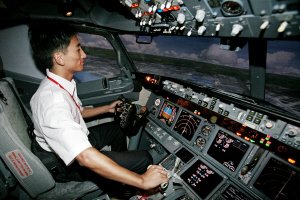 贷65万学开飞机