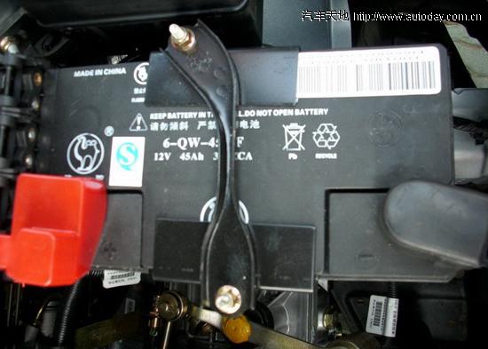 天冷爱车也怕“动” 冬季车不启动怎办