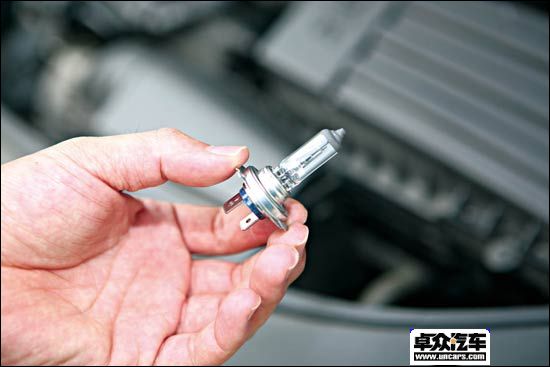 点睛——如何自己更换车灯