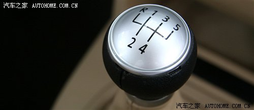 挂入倒挡打齿的危害、原因及如何避免 卓众汽车网