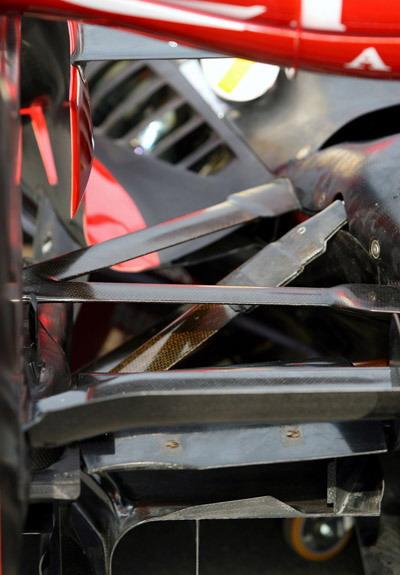 图为法拉利F2008的后悬挂