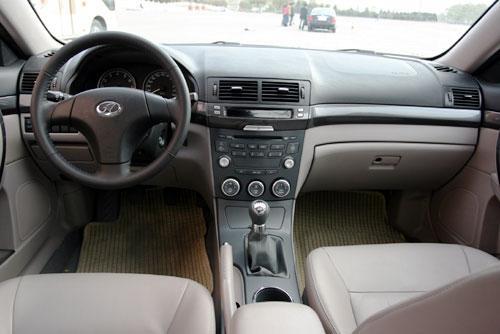 奔腾B70惨痛车祸存隐患 一汽奔腾安全性能堪忧(2)