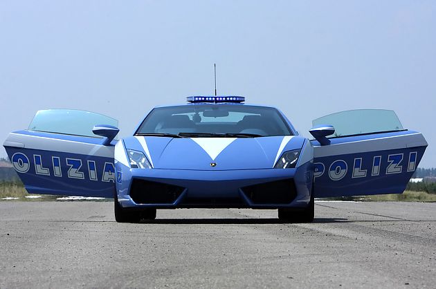 警车也靓装 各国警车涂装欣赏